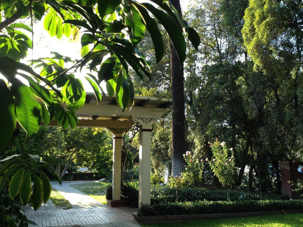 The Bissell House Bed & Breakfast Pasadena Esterno foto