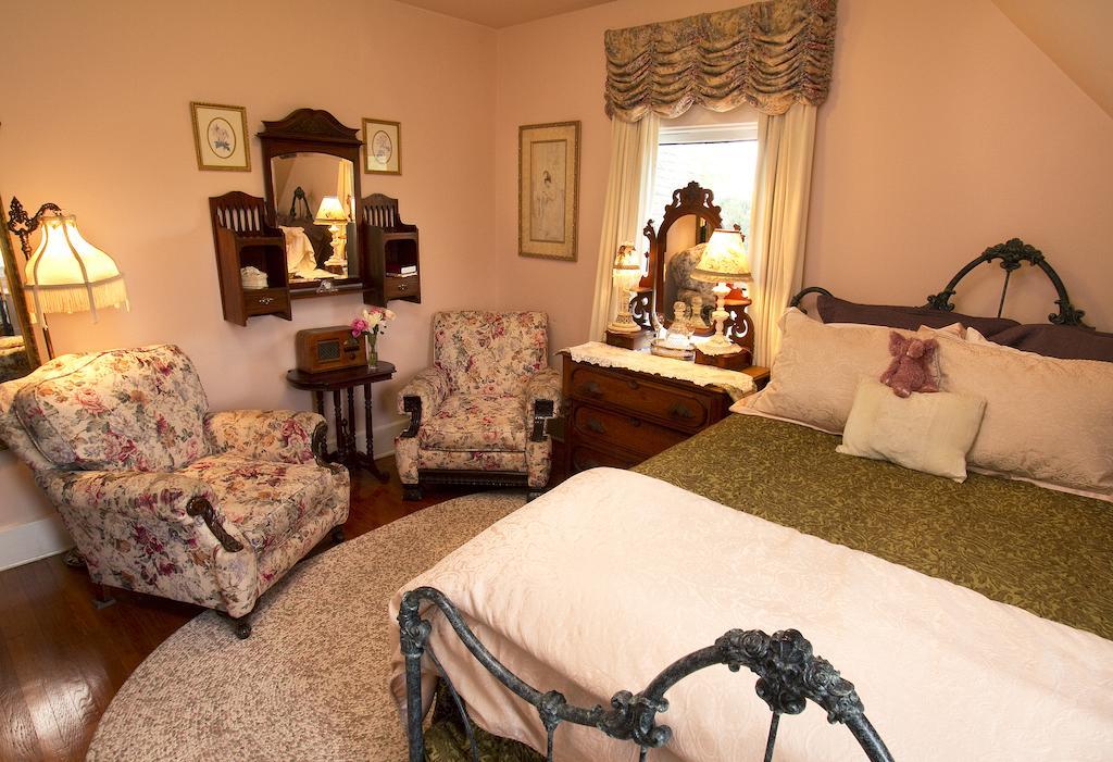 The Bissell House Bed & Breakfast Pasadena Esterno foto