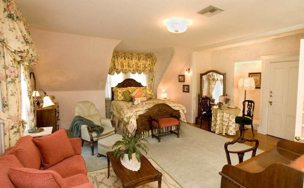 The Bissell House Bed & Breakfast Pasadena Esterno foto
